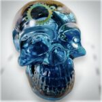 Le Skull version 14, une création en résine époxy.