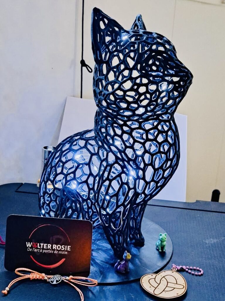 Le chat, une réalisation en impression 3D voronoï customisée par Rosie.